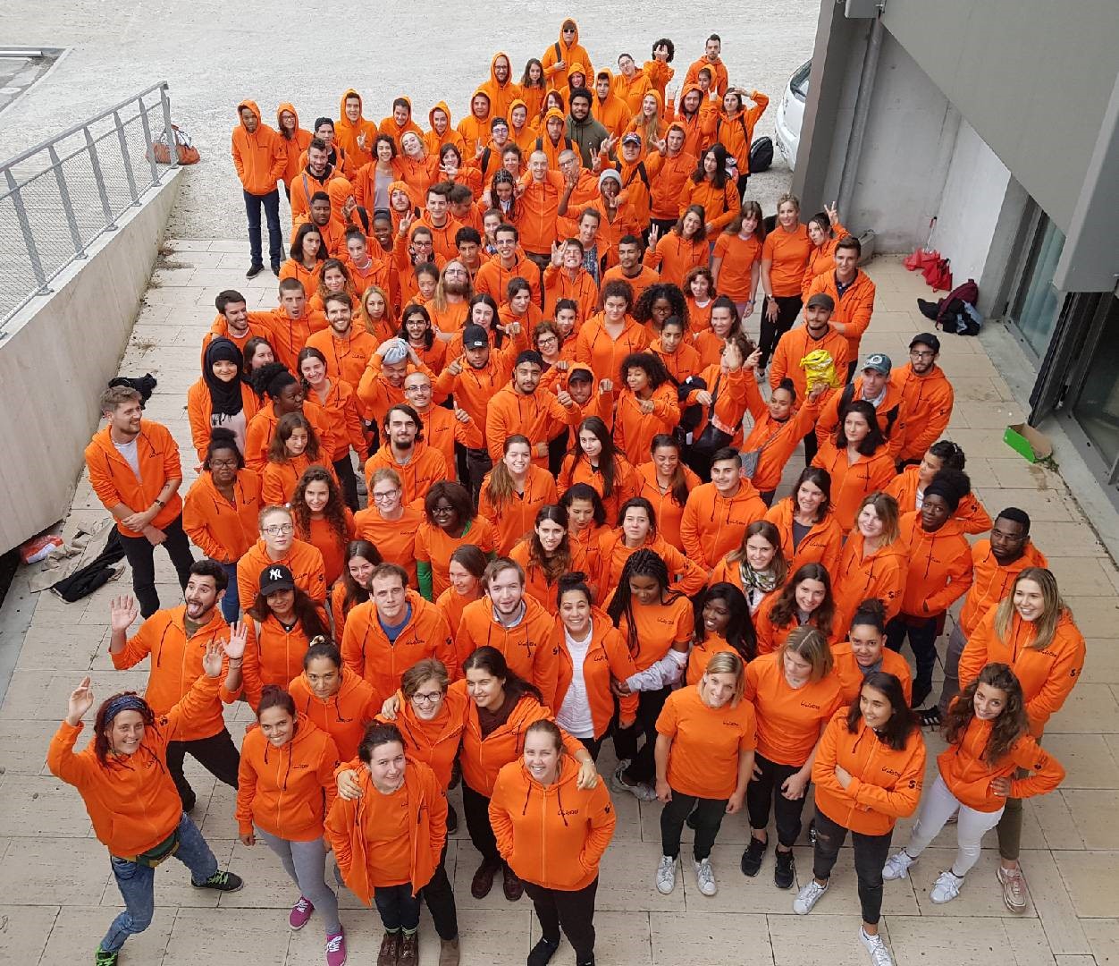 Rejoins UNIS-CITE DIJON