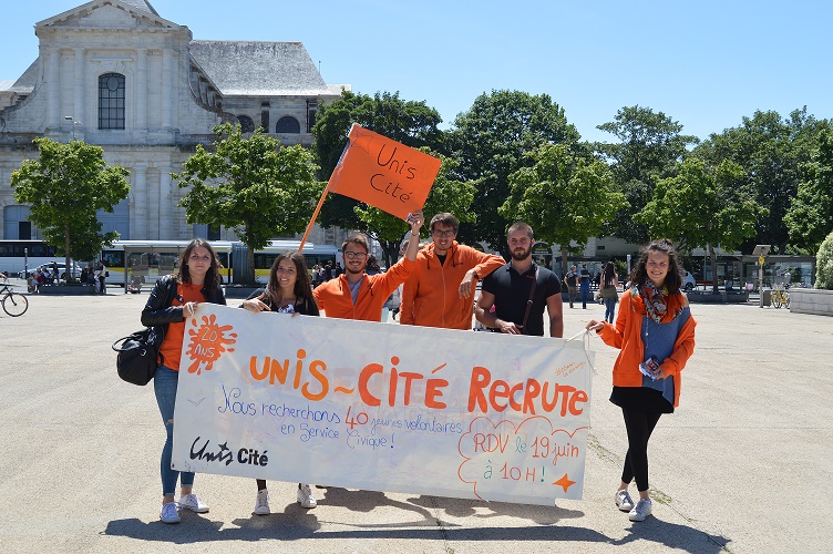 UNIS CITÉ CHÂLONS RECRUTE!!!