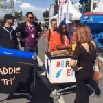 Les volontaires sensibilisent le public tout au long de la foire de Châlons